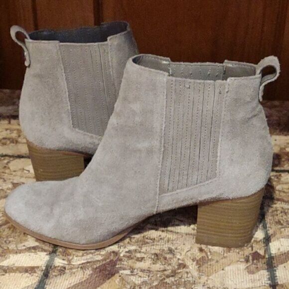 👍 Taupe Grey Suede Booties A4 - Picture 4 of 4